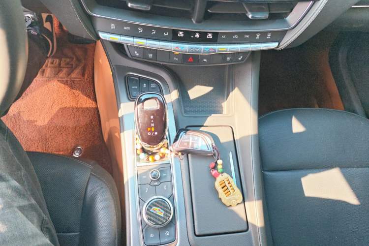 Used Cadillac CT5 2023 28T Luxury Edition (Standard Version) Gear Lever