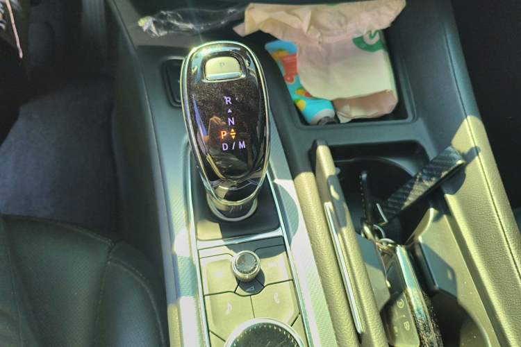 Used Cadillac CT5 2023 28T Luxury Edition (Standard Version) Gear Lever