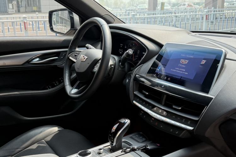 Used Cadillac CT5 2023 28T Luxury Edition (Standard Version) Interior 3