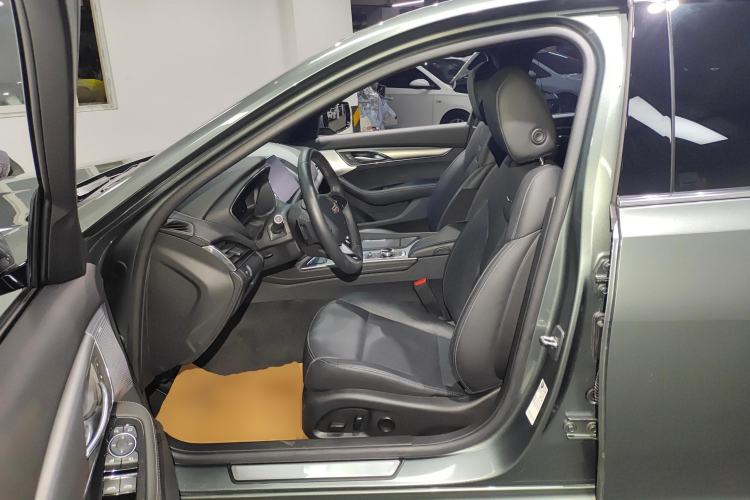 Used Cadillac CT5 2023 28T Luxury Edition (Standard Version) Left Front Seat