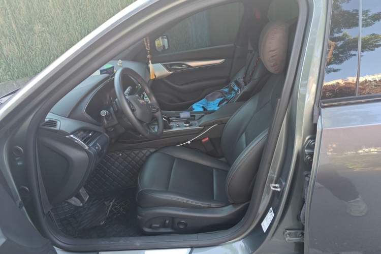 Used Cadillac CT5 2023 28T Prestige Model Left Front Seat