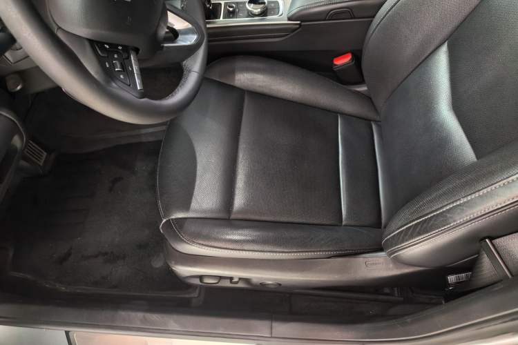 Used Cadillac CT5 2023 28T Prestige Model Left Front Seat