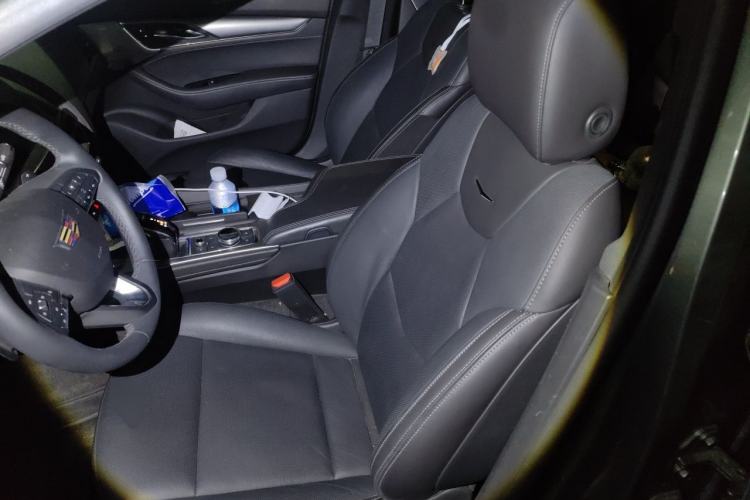 Used Cadillac CT5 2023 28T Luxury Edition (Standard Version) Left Front Seat