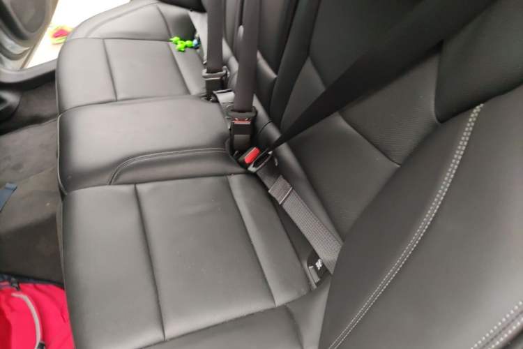 Used Cadillac CT5 2023 28T Luxury Edition (Standard Version) Left Rear Seat