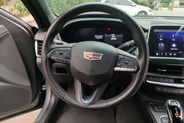 Used Cadillac CT5 2023 28T Luxury Edition (Standard Version) Steering Wheel