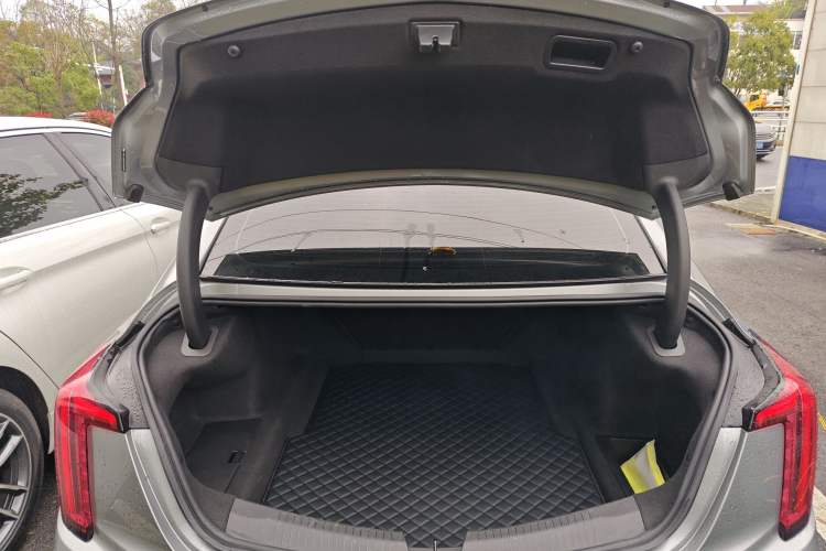 Used Cadillac CT5 2023 28T Luxury Edition (Standard Version) Trunk