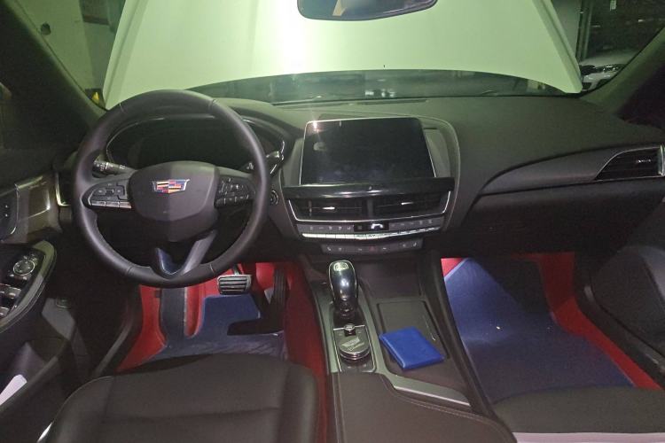Used Cadillac CT5 2023 28T Luxury Edition (Standard Version) Center Console