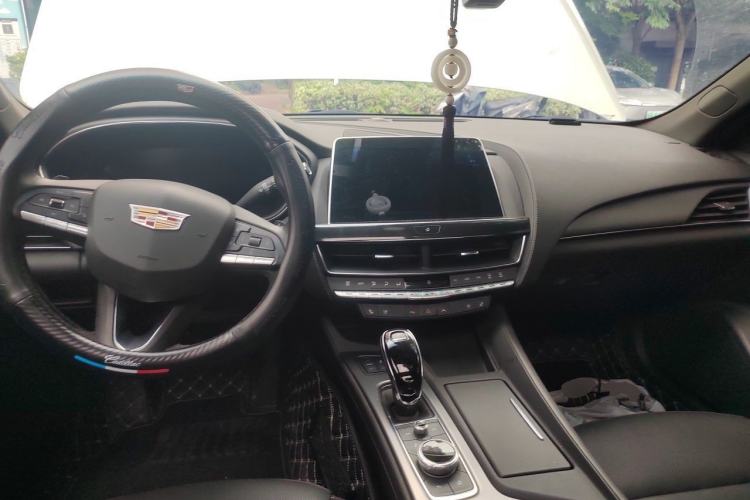 Used Cadillac CT5 2023 28T Luxury Edition (Standard Version) Center Console