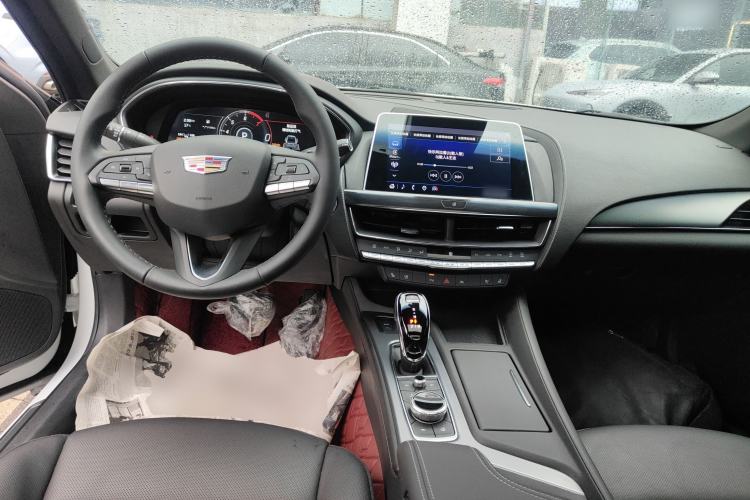 Used Cadillac CT5 2023 28T Luxury Edition (Standard Version) Center Console
