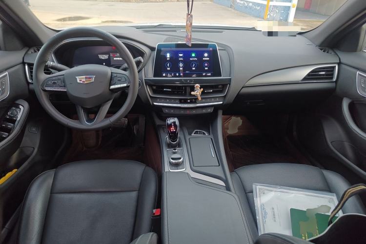 Used Cadillac CT5 2023 28T Luxury Edition (Standard Version) Center Console