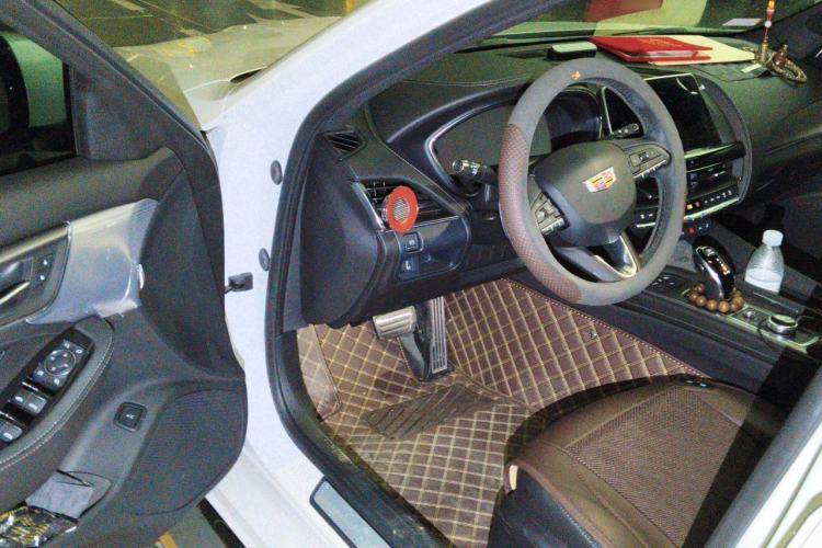 Used Cadillac CT5 2023 28T Prestige Model Driver Seat