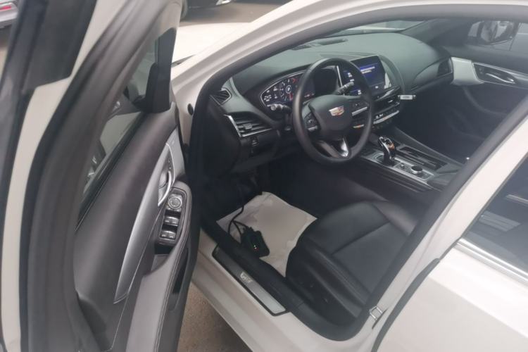 Used Cadillac CT5 2023 28T Luxury Edition (Standard Version) Driver Seat