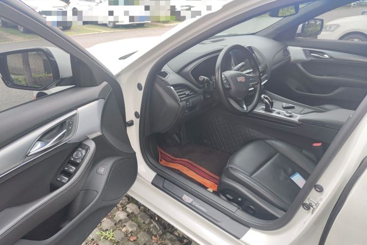 Used Cadillac CT5 2023 28T Luxury Edition (Standard Version) Driver Seat
