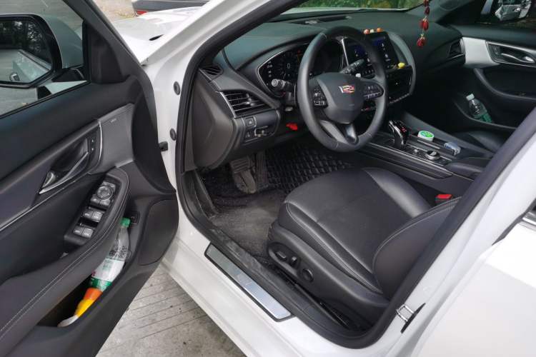Used Cadillac CT5 2023 28T Luxury Edition (Standard Version) Driver Seat