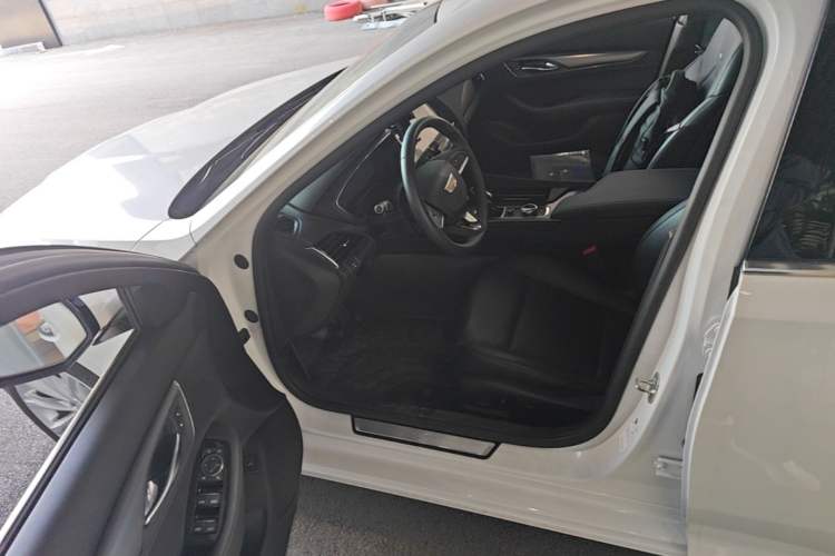 Used Cadillac CT5 2023 28T Luxury Edition (Standard Version) Driver Seat