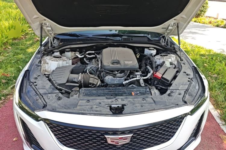 Used Cadillac CT5 2023 28T Luxury Edition (Standard Version) Engine Bay