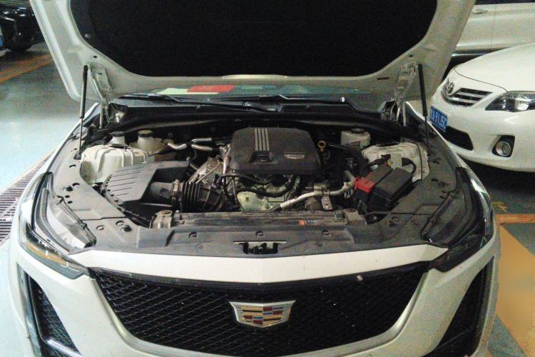 Used Cadillac CT5 2023 28T Prestige Model Engine Bay