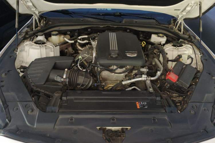 Used Cadillac CT5 2023 28T Luxury Edition (Standard Version) Engine Bay