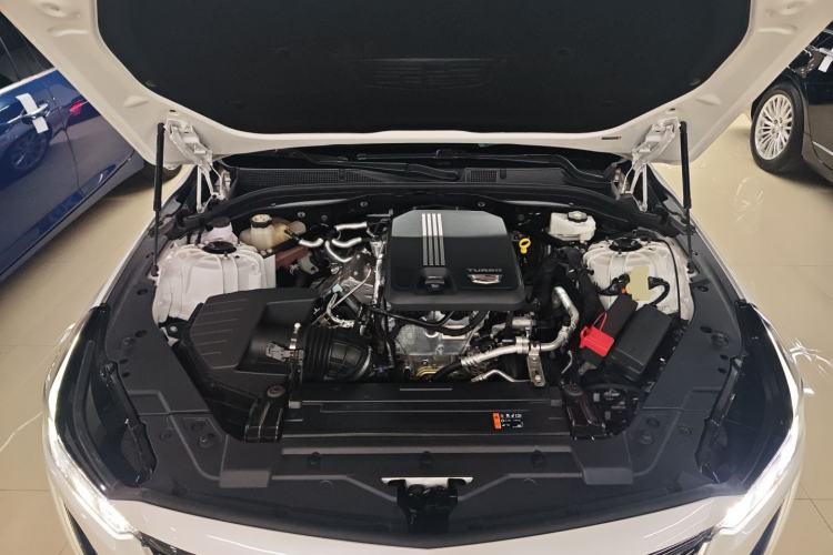 Used Cadillac CT5 2023 28T Luxury Edition (Standard Version) Engine Bay