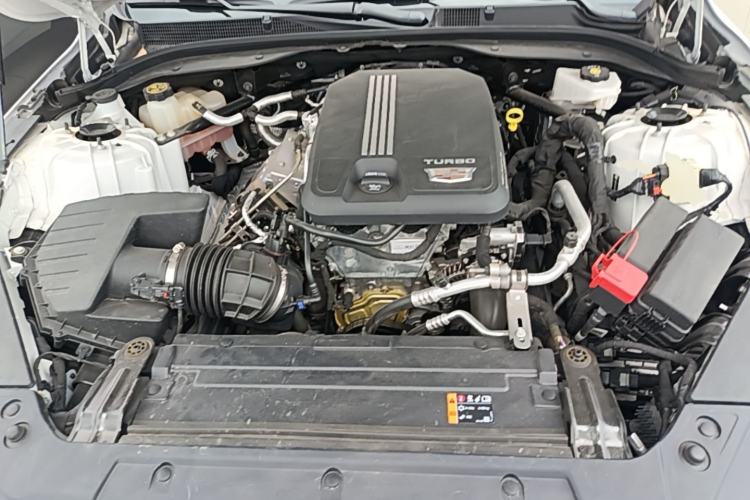 Used Cadillac CT5 2023 28T Luxury Edition (Standard Version) Engine Bay