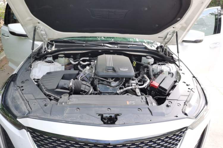 Used Cadillac CT5 2023 28T Luxury Edition (Standard Version) Engine Bay
