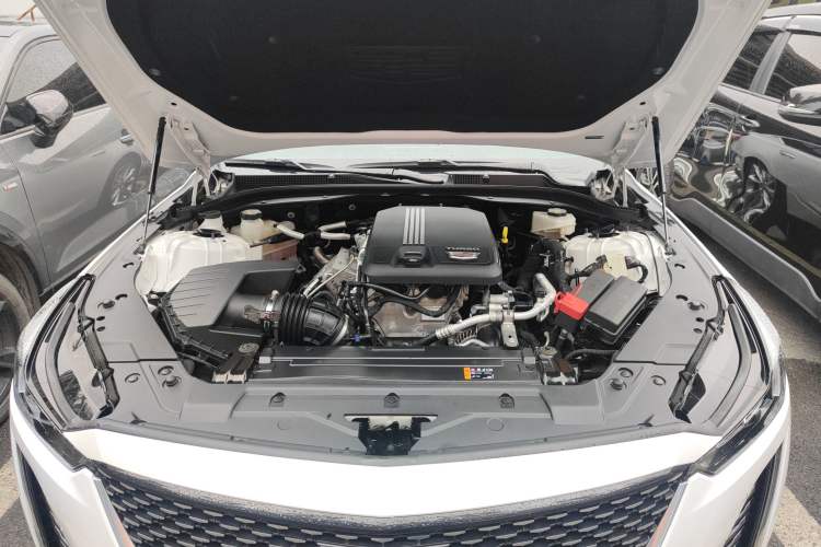 Used Cadillac CT5 2023 28T Luxury Edition (Standard Version) Engine Bay