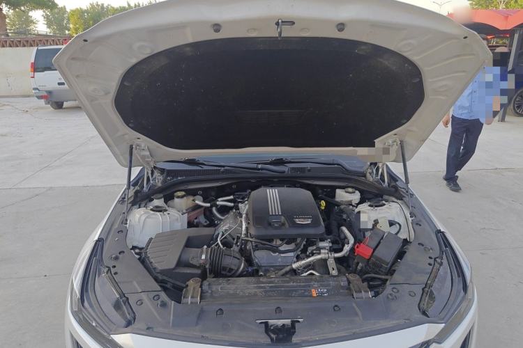 Used Cadillac CT5 2023 28T Luxury Edition (Standard Version) Engine Bay