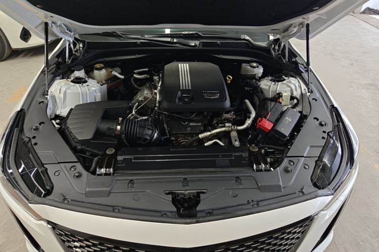 Used Cadillac CT5 2023 28T Luxury Edition (Standard Version) Engine Bay
