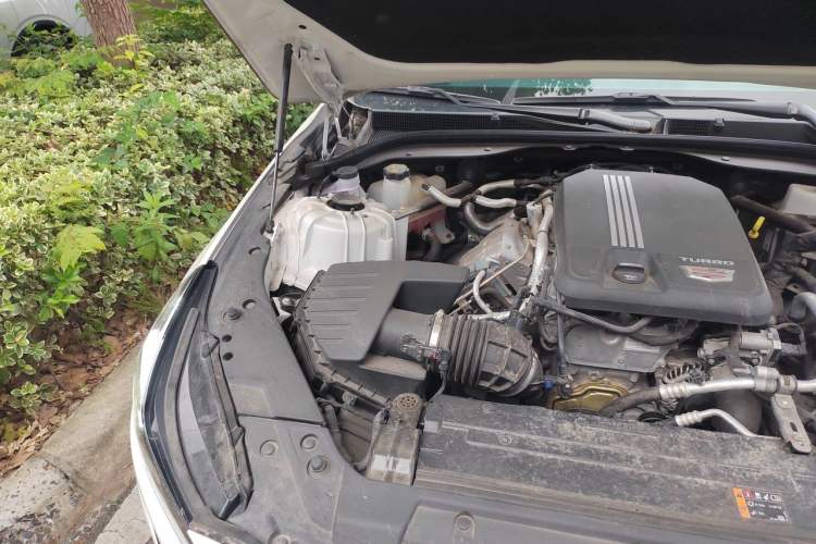 Used Cadillac CT5 2023 28T Luxury Edition (Standard Version) Engine Bay Right