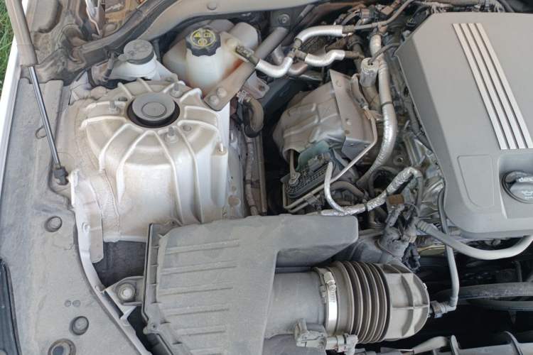 Used Cadillac CT5 2023 28T Prestige Model Engine Bay Right