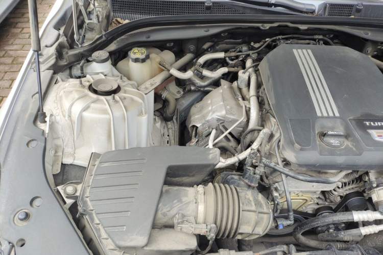 Used Cadillac CT5 2023 28T Prestige Model Engine Bay Right