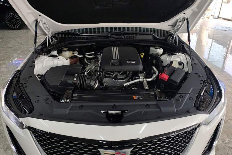 Used Cadillac CT5 2023 28T Luxury Edition (Standard Version) Engine Bay
