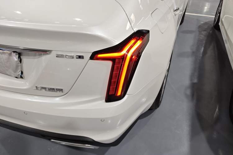 Used Cadillac CT5 2023 28T Luxury Edition (Standard Version) Exterior 3
