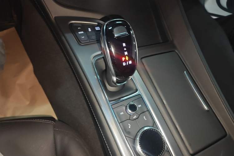 Used Cadillac CT5 2023 28T Luxury Edition (Standard Version) Gear Lever