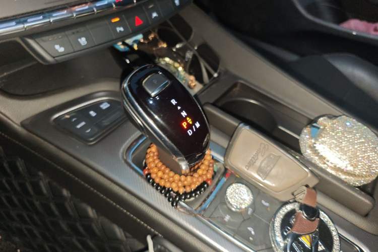 Used Cadillac CT5 2023 28T Luxury Edition (Standard Version) Gear Lever