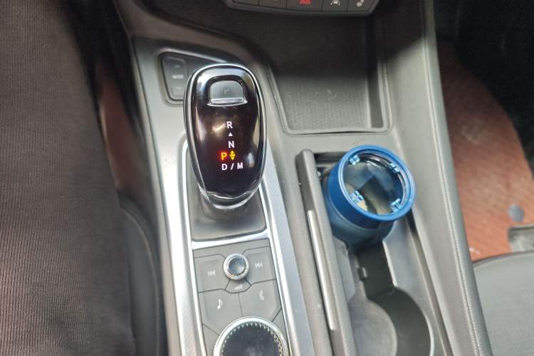 Used Cadillac CT5 2023 28T Prestige Model Gear Lever