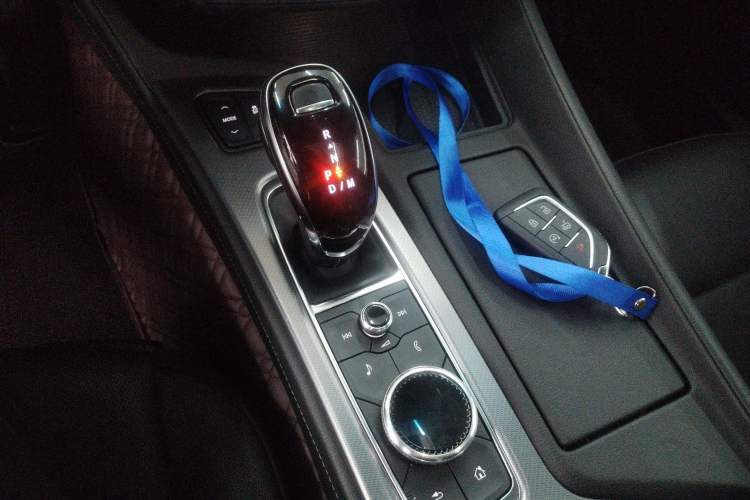Used Cadillac CT5 2023 28T Luxury Edition (Standard Version) Gear Lever