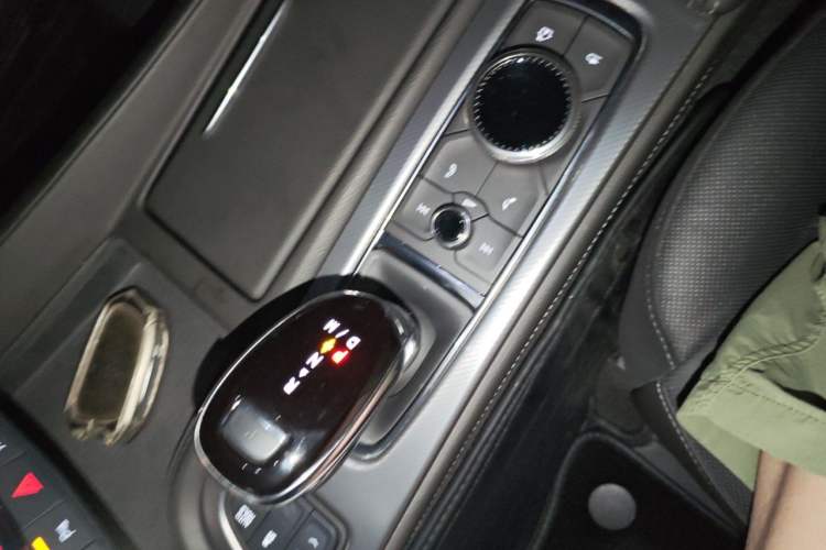 Used Cadillac CT5 2023 28T Luxury Edition (Standard Version) Gear Lever