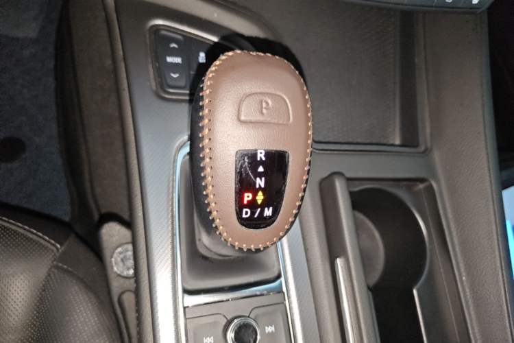 Used Cadillac CT5 2023 28T Luxury Edition (Standard Version) Gear Lever