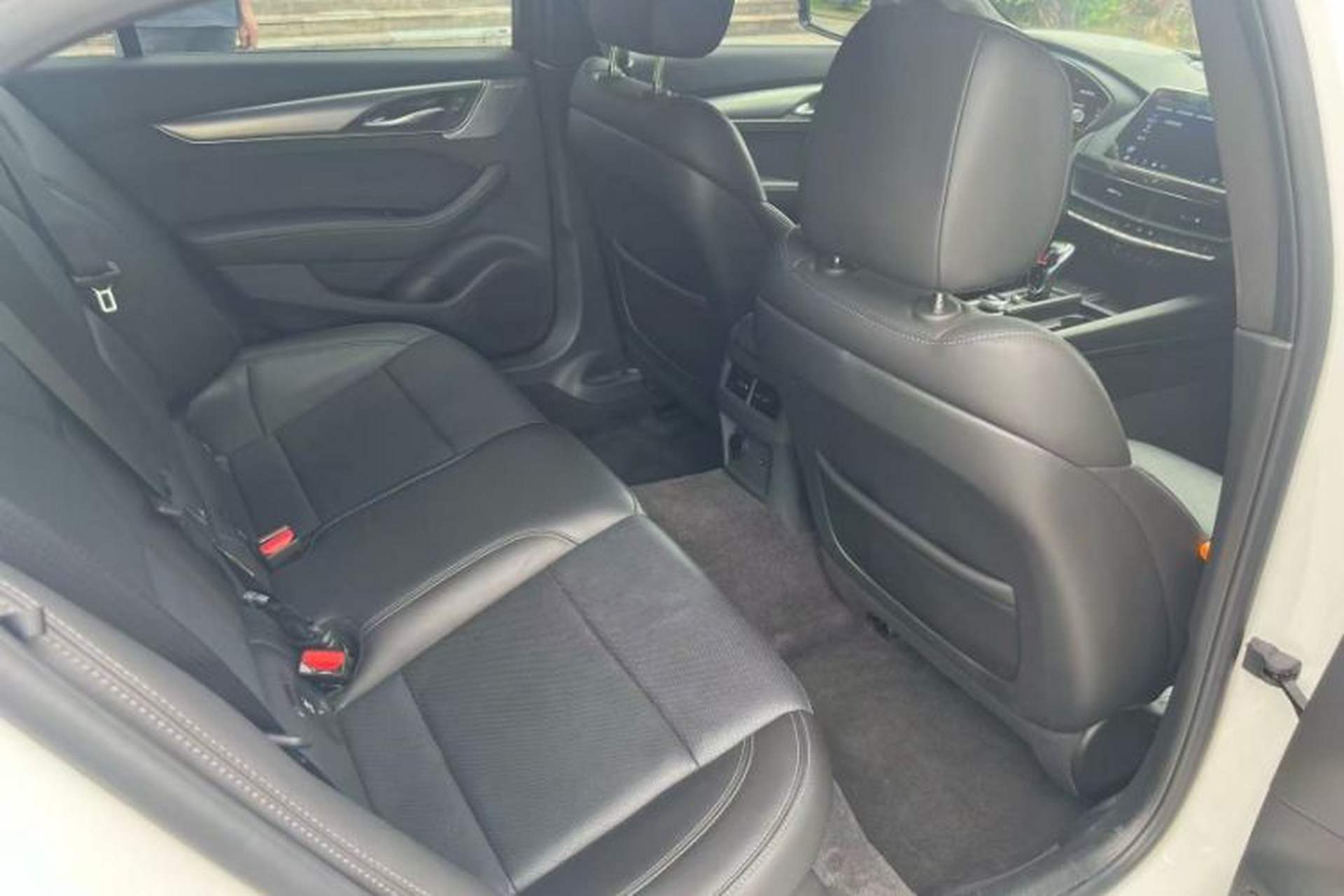 Used Cadillac CT5 2023 28T Prestige Model Interior 10