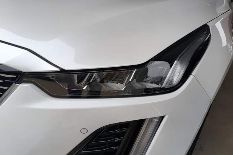 Used Cadillac CT5 2023 28T Luxury Edition (Standard Version) Left Front Headlight