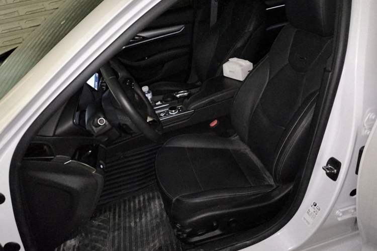 Used Cadillac CT5 2023 28T Luxury Edition (Standard Version) Left Front Seat