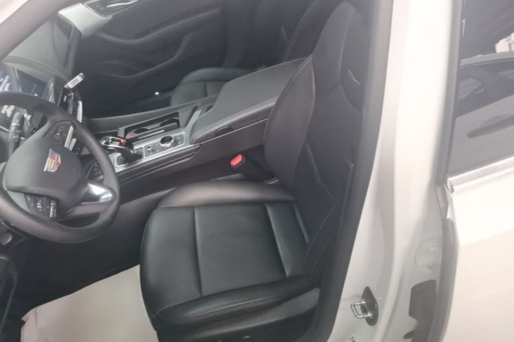 Used Cadillac CT5 2023 28T Luxury Edition (Standard Version) Left Front Seat