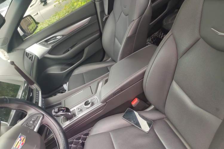 Used Cadillac CT5 2023 28T Luxury Edition (Standard Version) Left Front Seat