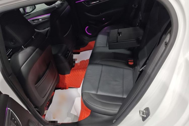 Used Cadillac CT5 2023 28T Luxury Edition (Standard Version) Left Rear Seat