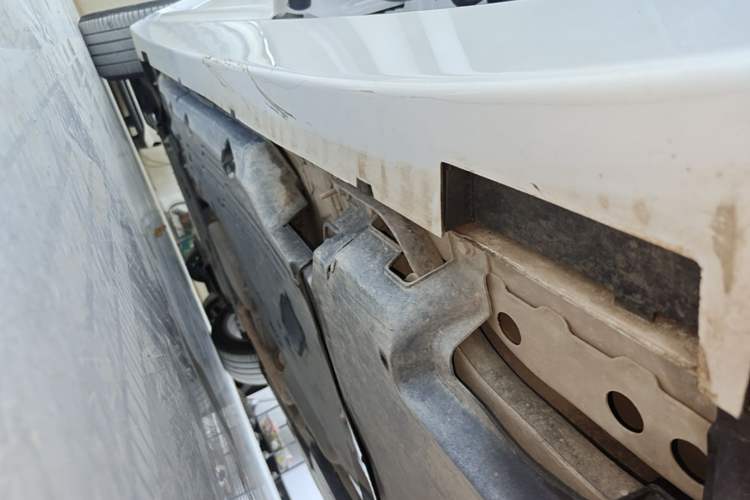 Used Cadillac CT5 2023 28T Luxury Edition (Standard Version) Left Side Sill