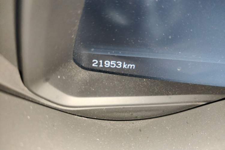 Used Cadillac CT5 2023 28T Luxury Edition (Standard Version) Odometer Close Up