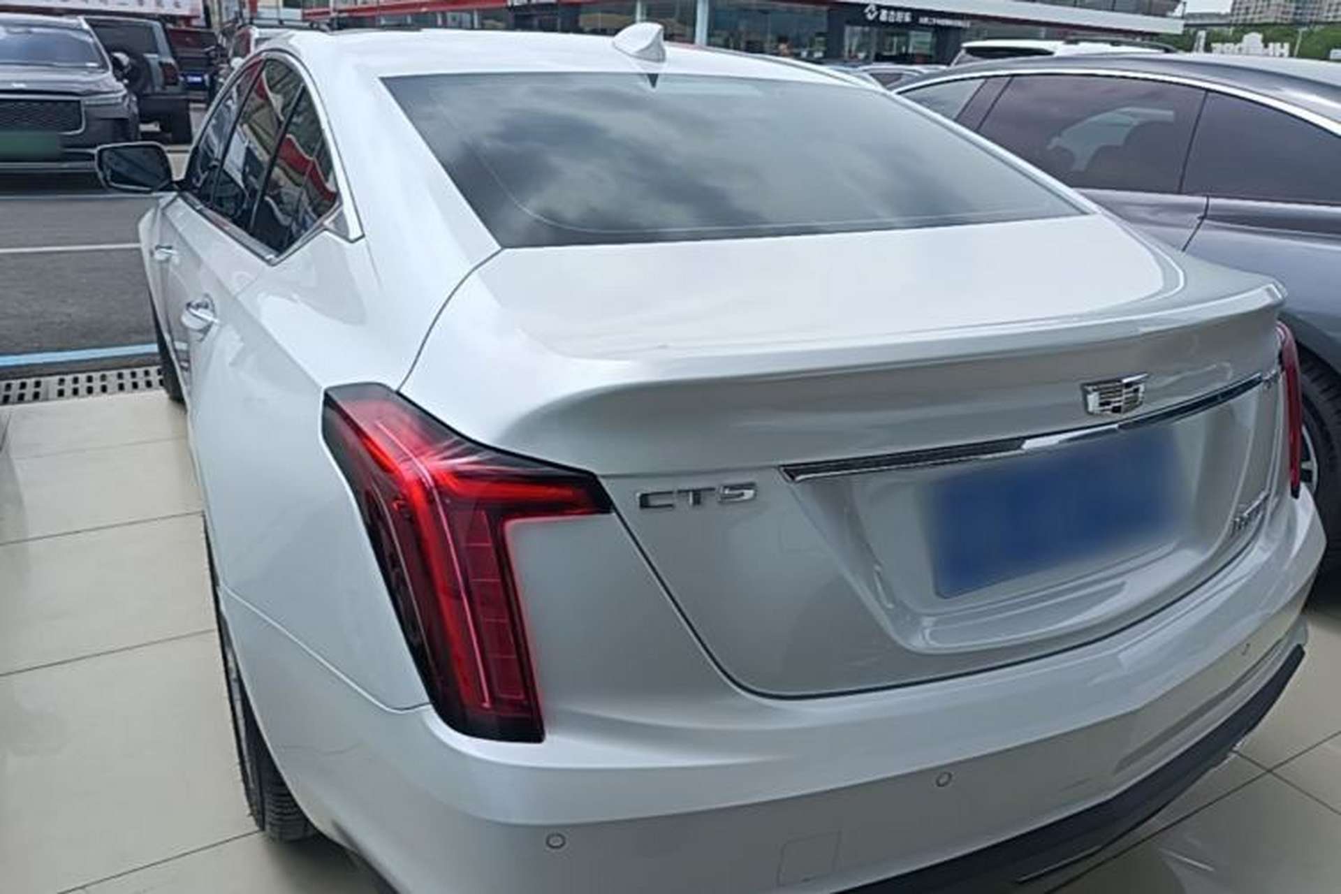 Used Cadillac CT5 2023 28T Luxury Edition (Standard Version) Rear Left 45 Deg