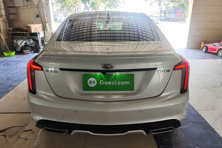 Used Cadillac CT5 2023 28T Platinum Edition Rear