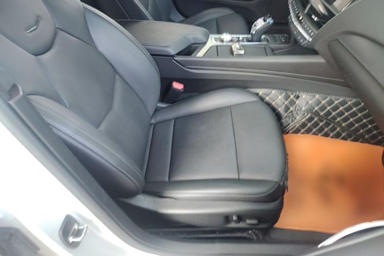 Used Cadillac CT5 2023 28T Luxury Edition (Standard Version) Right Front Seat